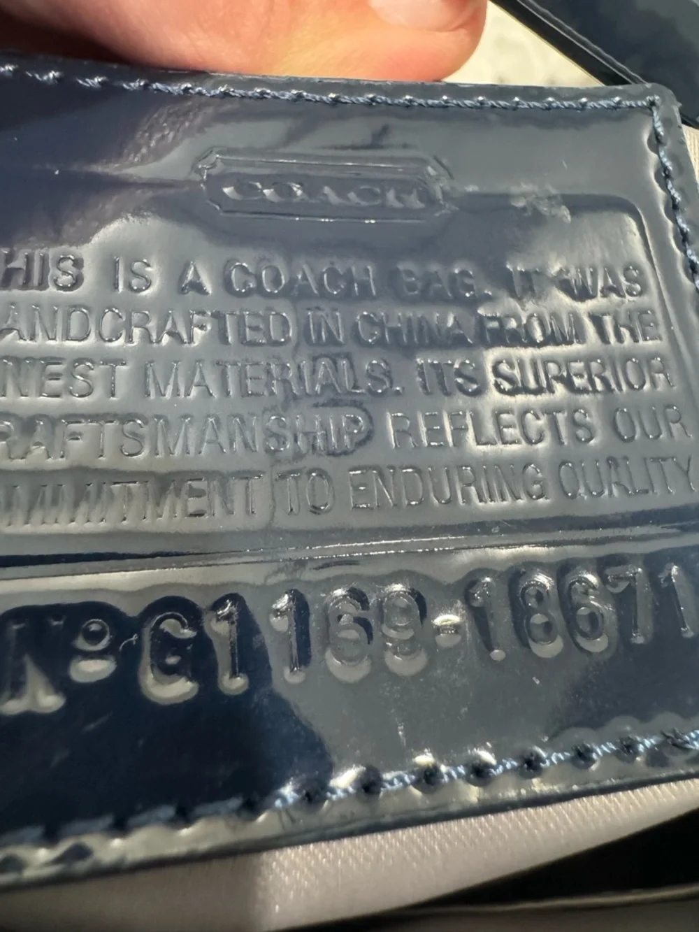 Coach Poppy Liquid Gloss - Picture 9 of 16